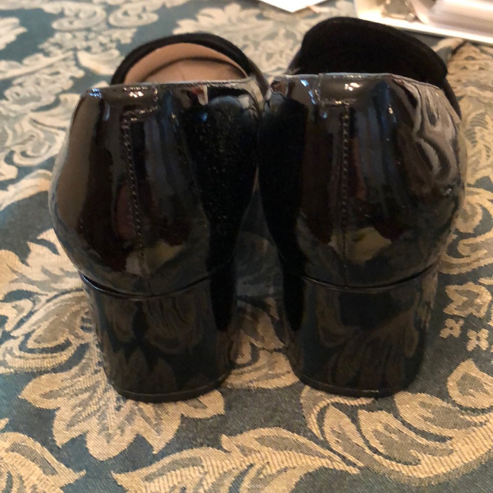 Shoes - Picture 3 of 4